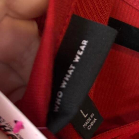 Who What Wear Red Short Sleeve Shirt Lace Up Back - Picture 5 of 5